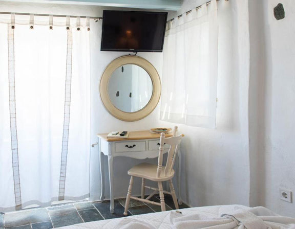 Το υπνοδωμάτιο στα διαμερίσματα Ευθυμία