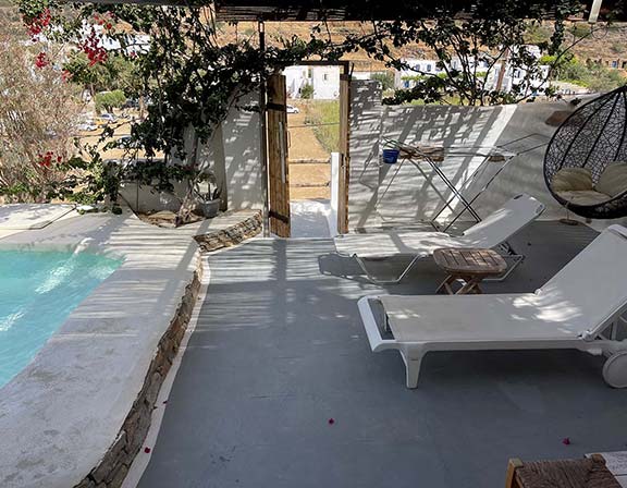 Ιδιωτική πισίνα με θέα στη θάλασσα